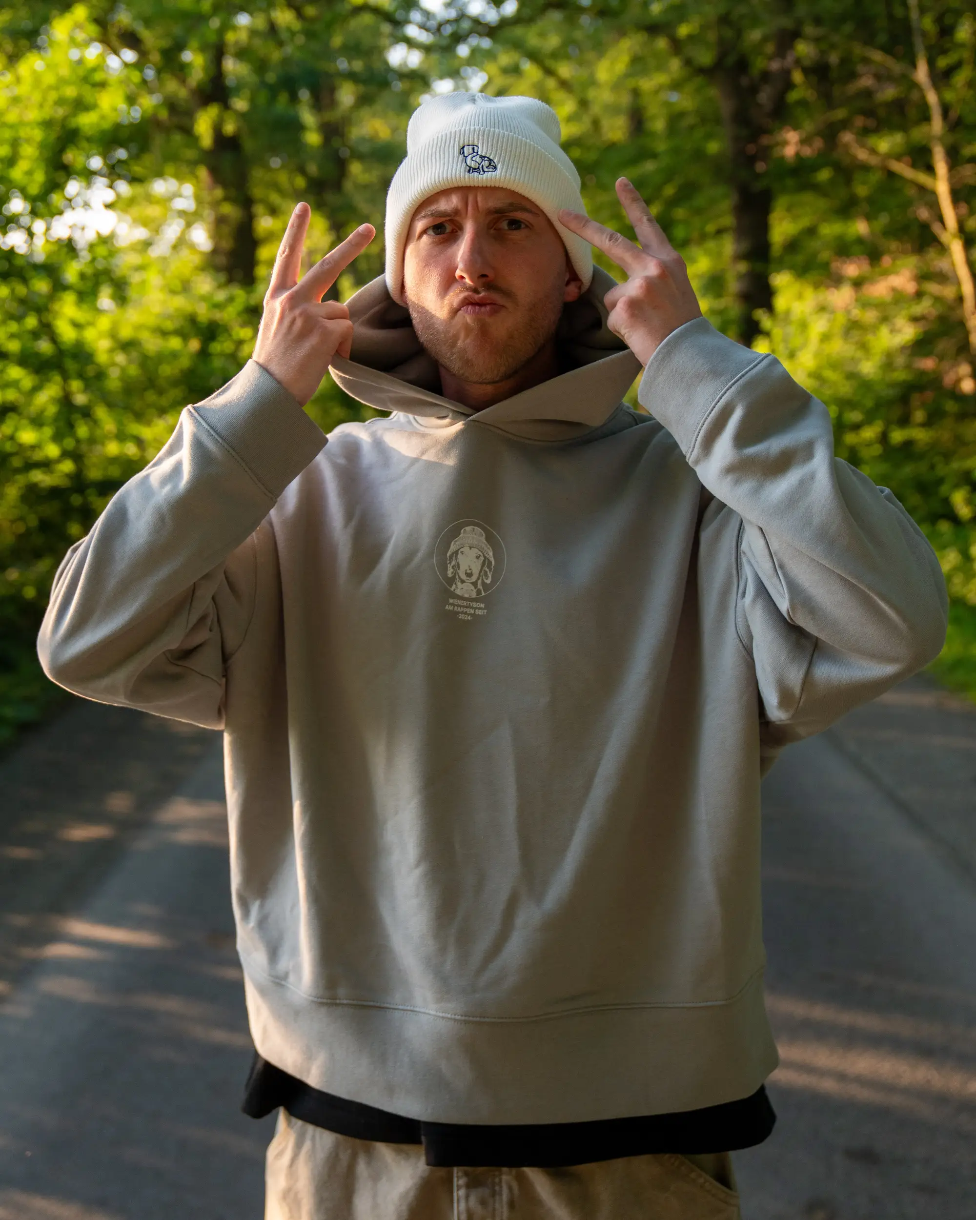WienerTyson-Modelshot-Unisex-Hoodie-grey